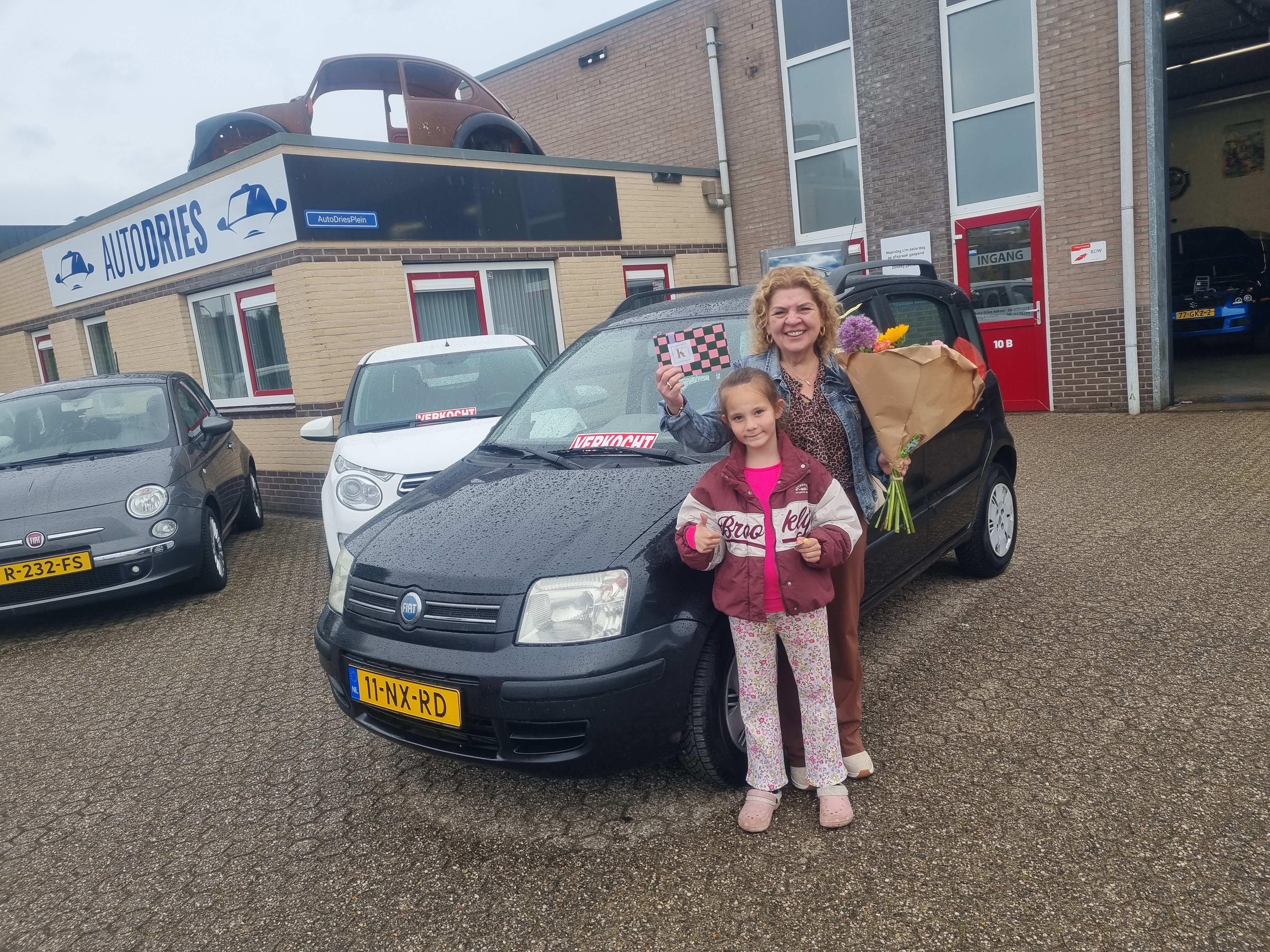 Blije klant bij Auto Dries Aalten