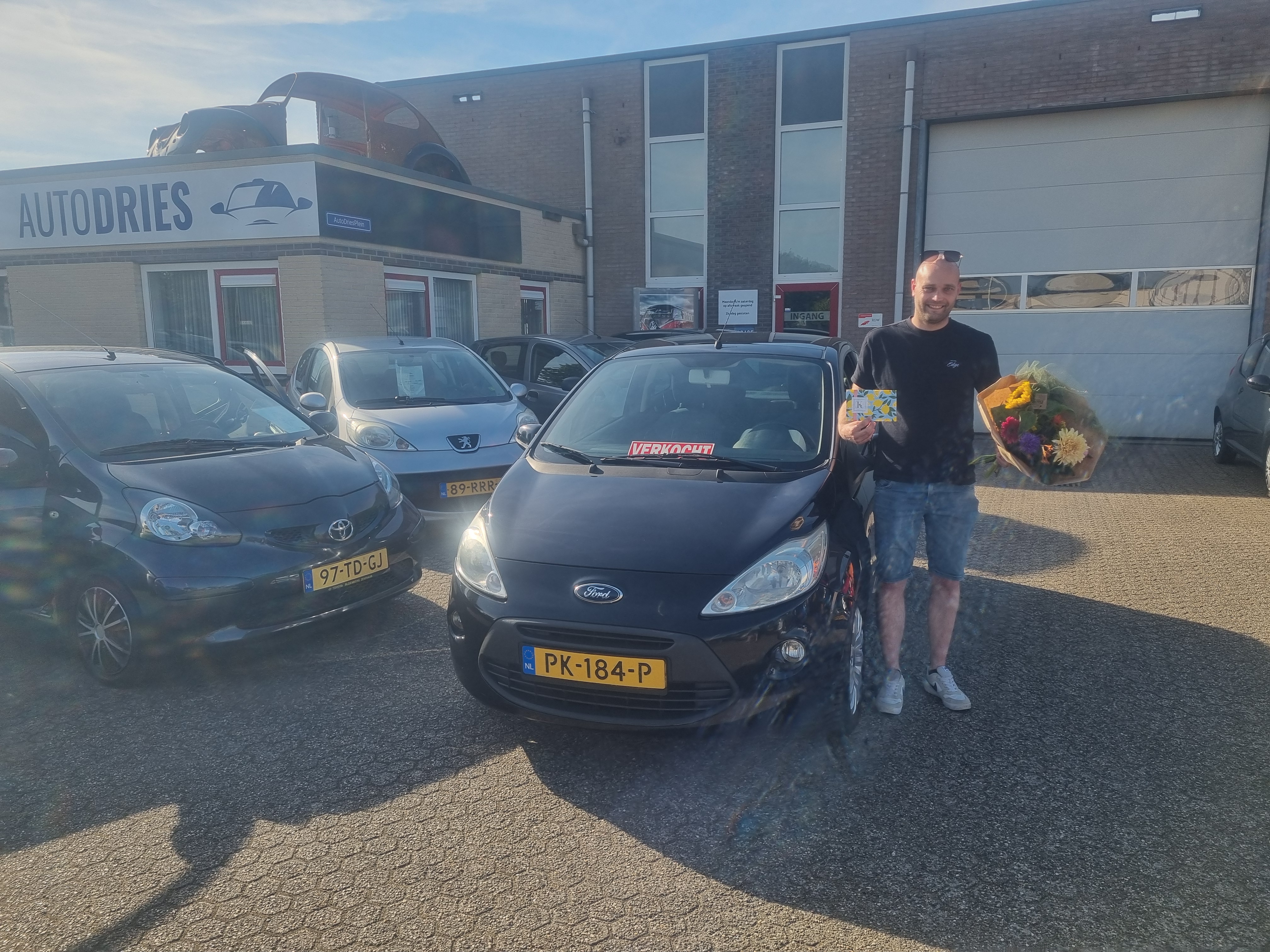 Blije klant bij Auto Dries Aalten
