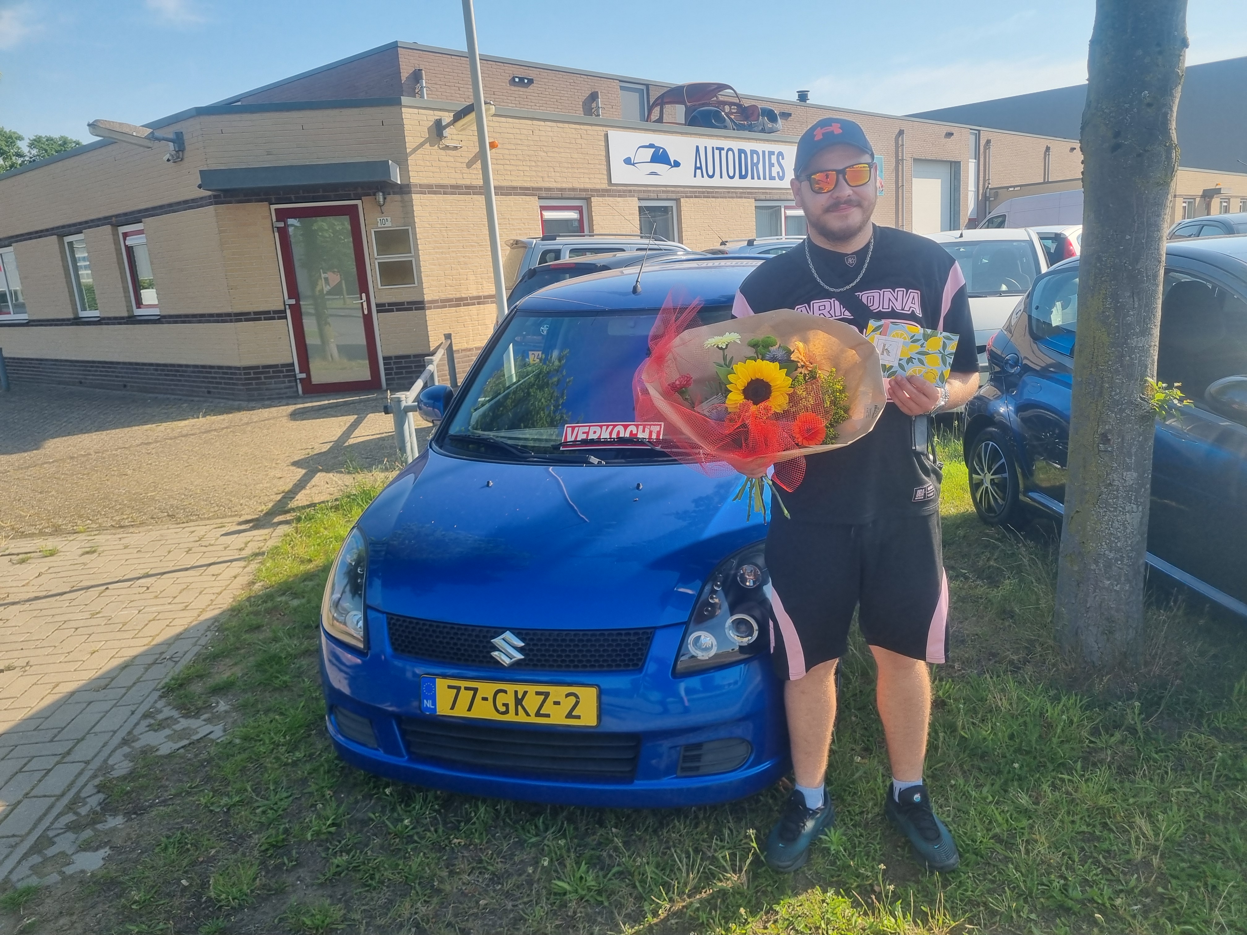 Blije klant bij Auto Dries Aalten