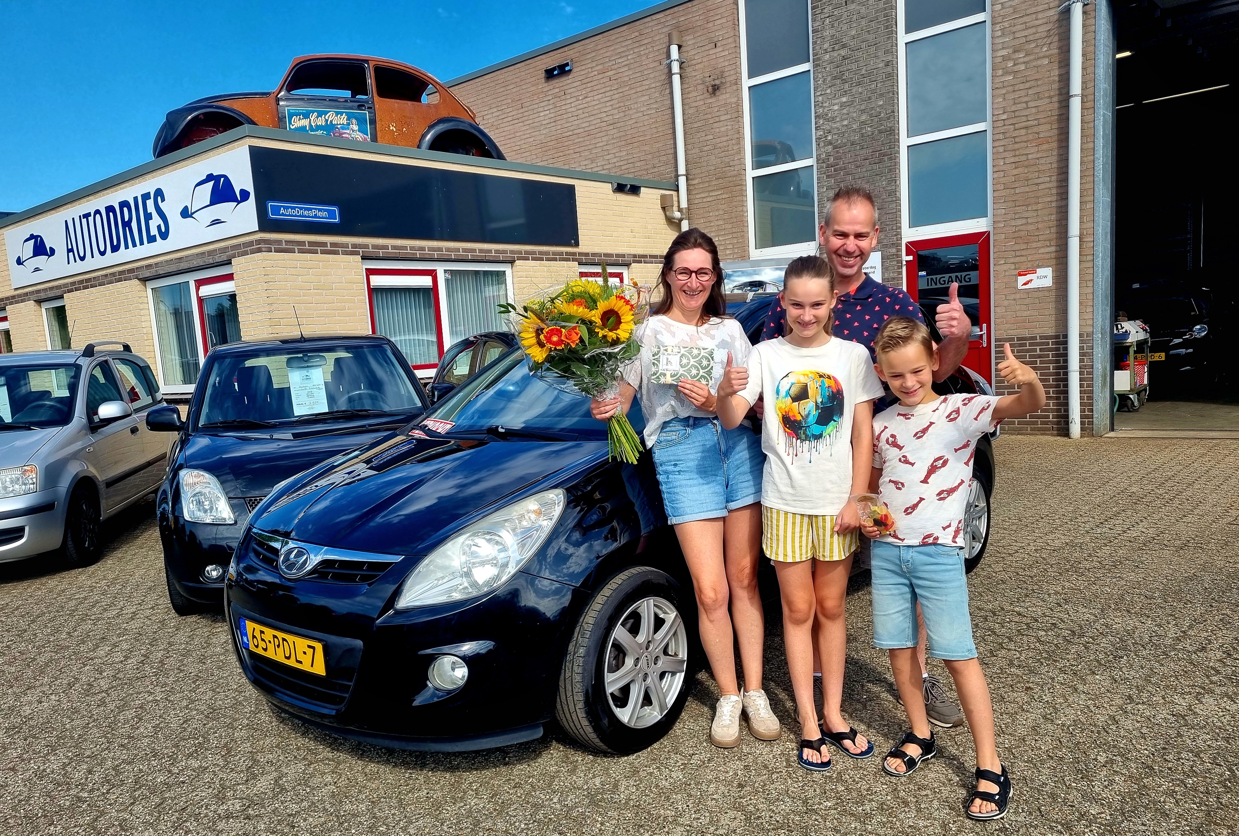 Blije klant bij Auto Dries Aalten