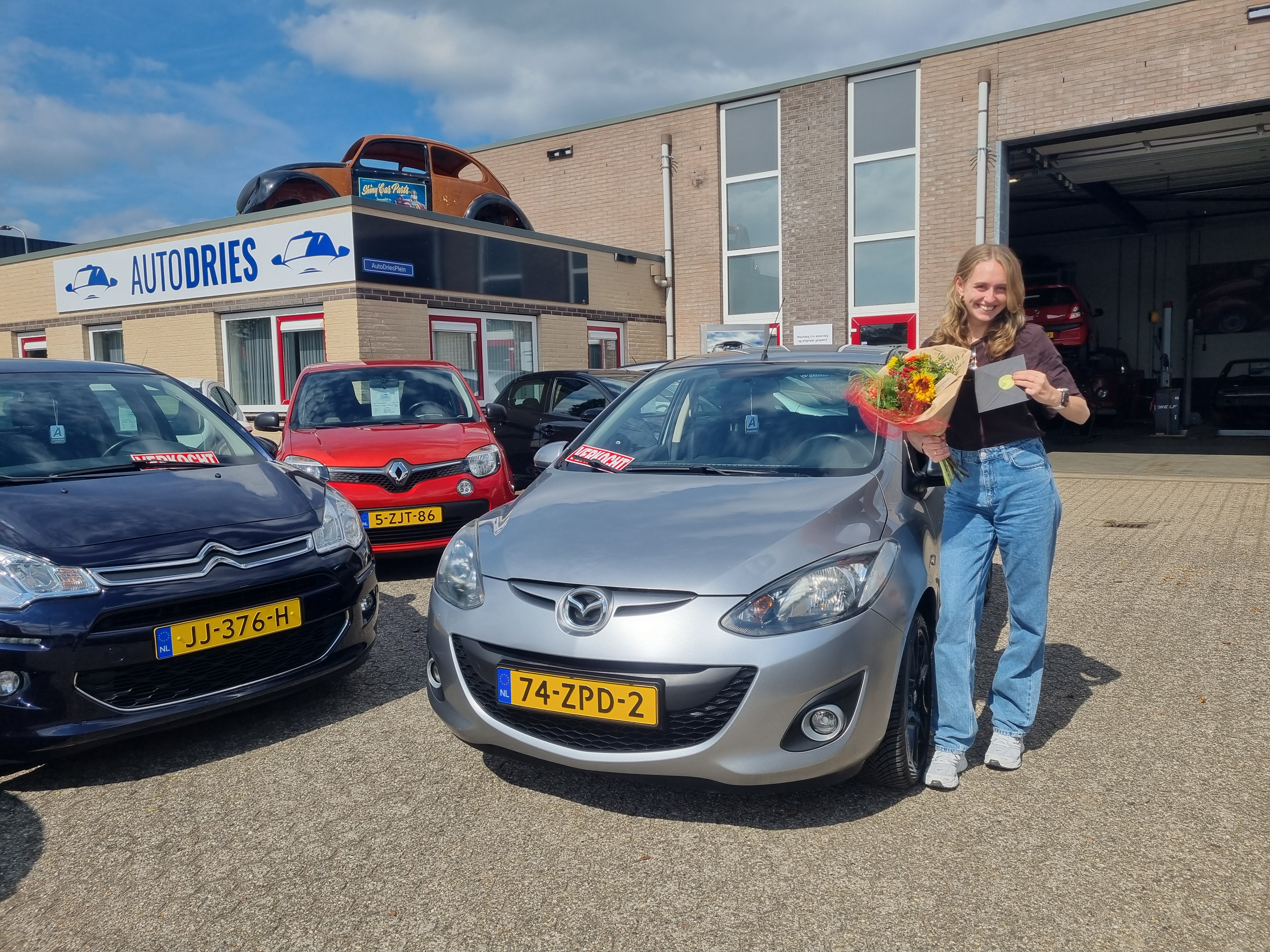Blije klant bij Auto Dries Aalten