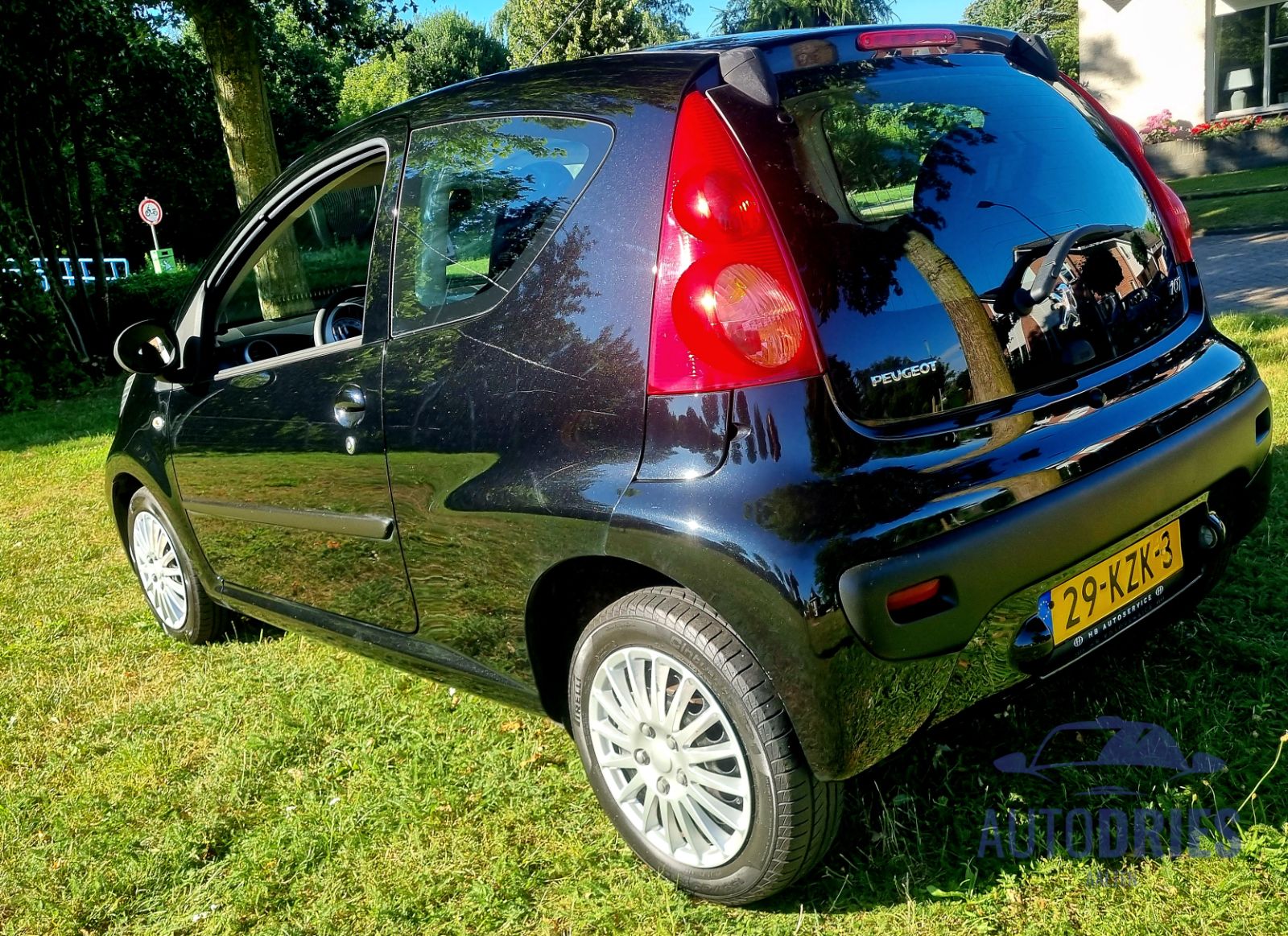 Peugeot 107