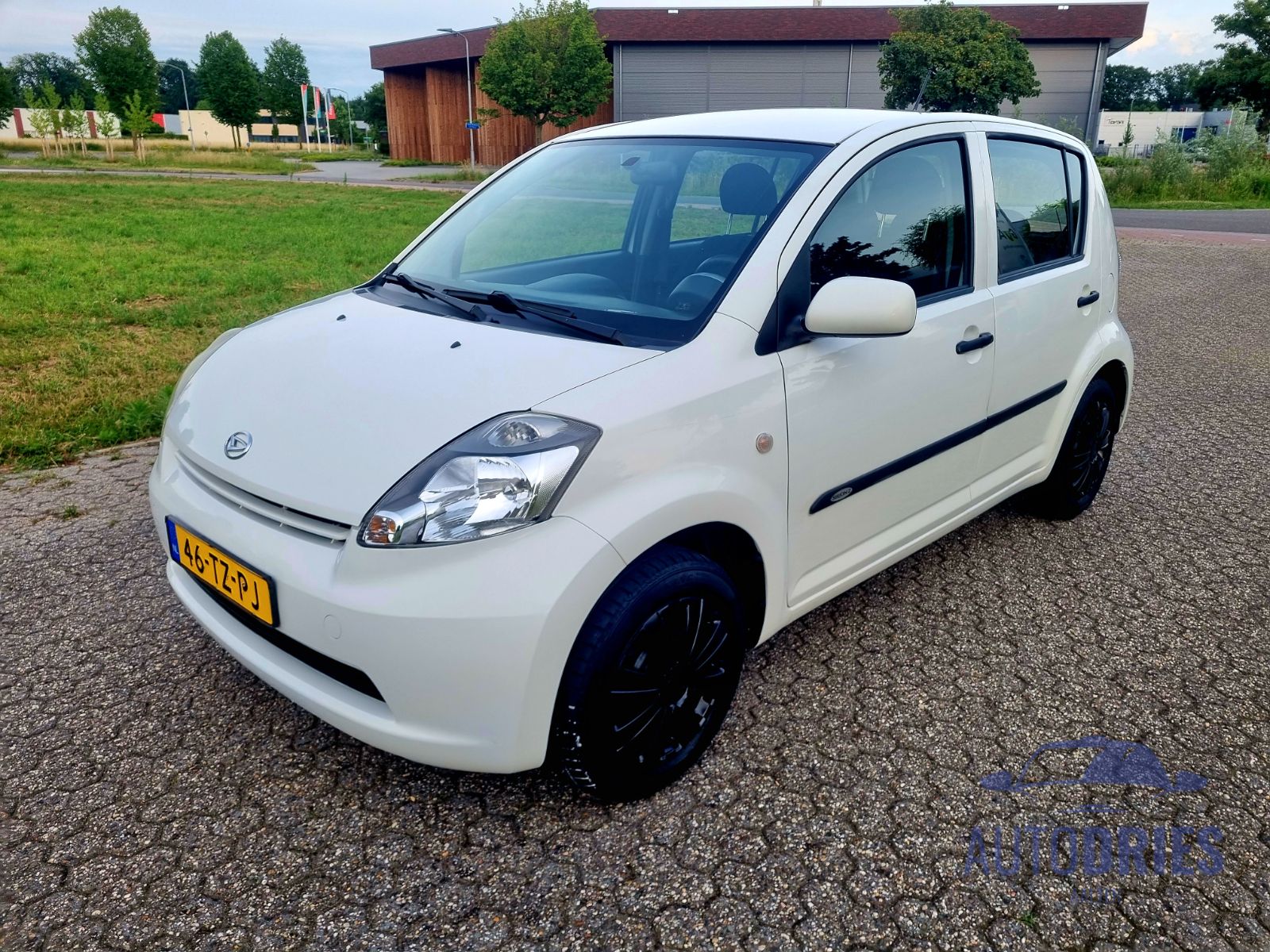 Daihatsu Sirion