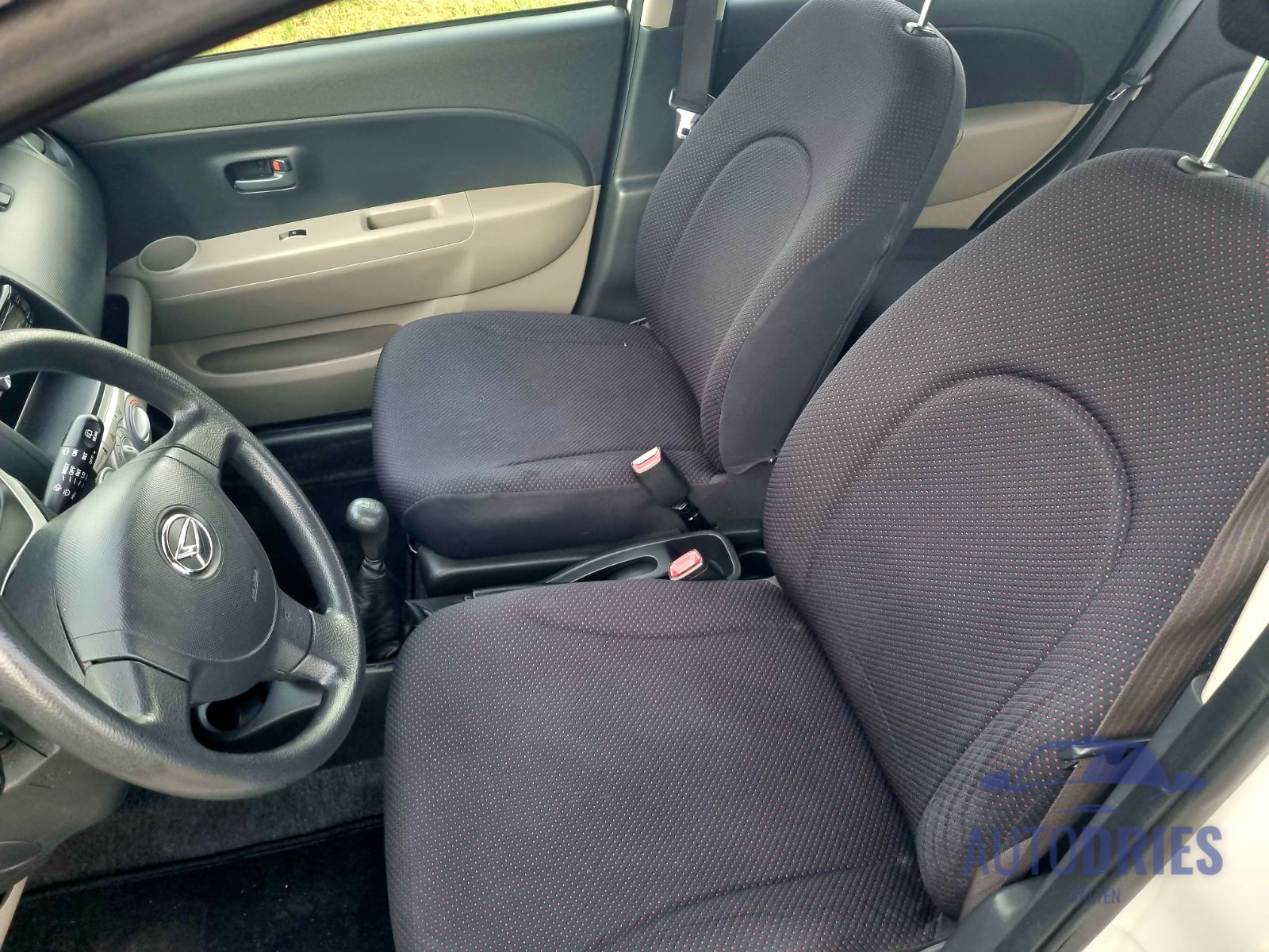 Daihatsu Sirion