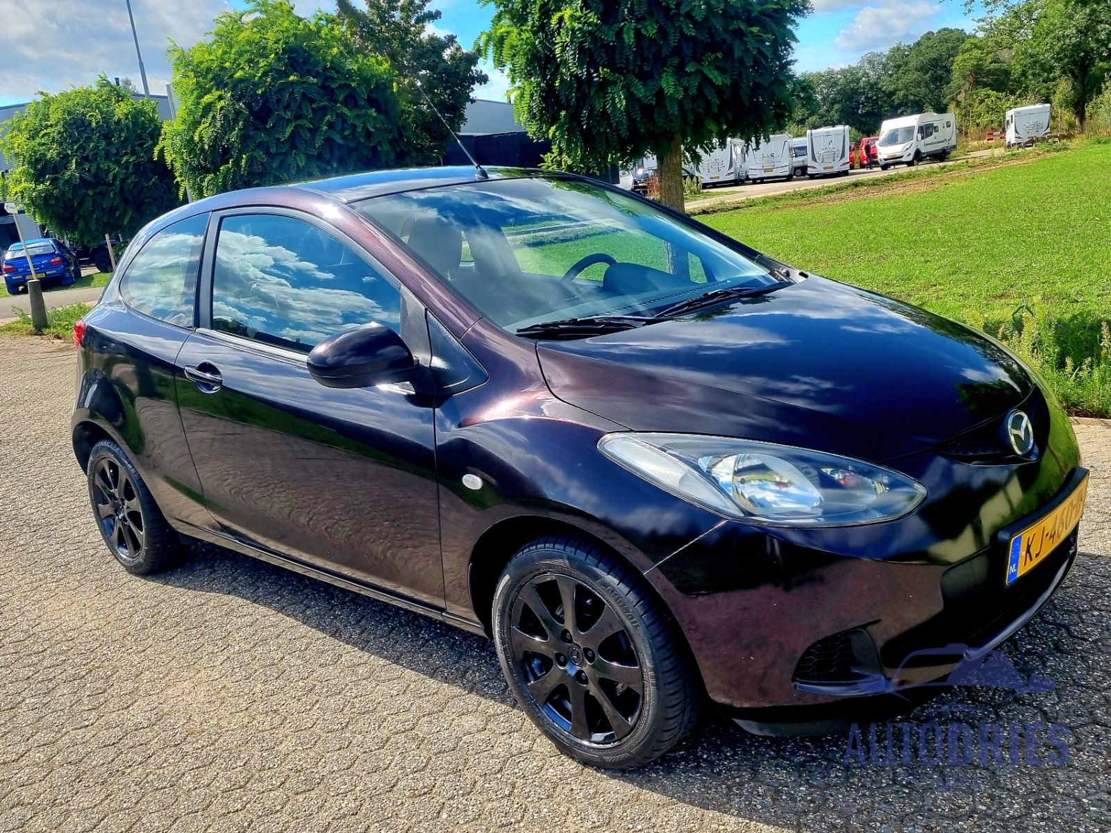 Mazda 2